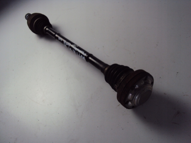 фото №1, Піввісь праві зад vw t5 multivan рестайлінг 4x4 2009-