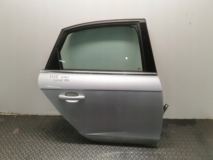 фото №3, Двері праві зад audi a4 b8 lx7w