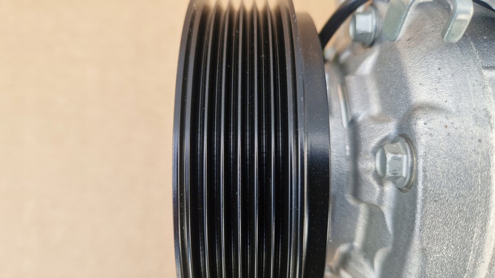 фото №5, Компрессор кондиционера 3q0816803d vw skoda новая km