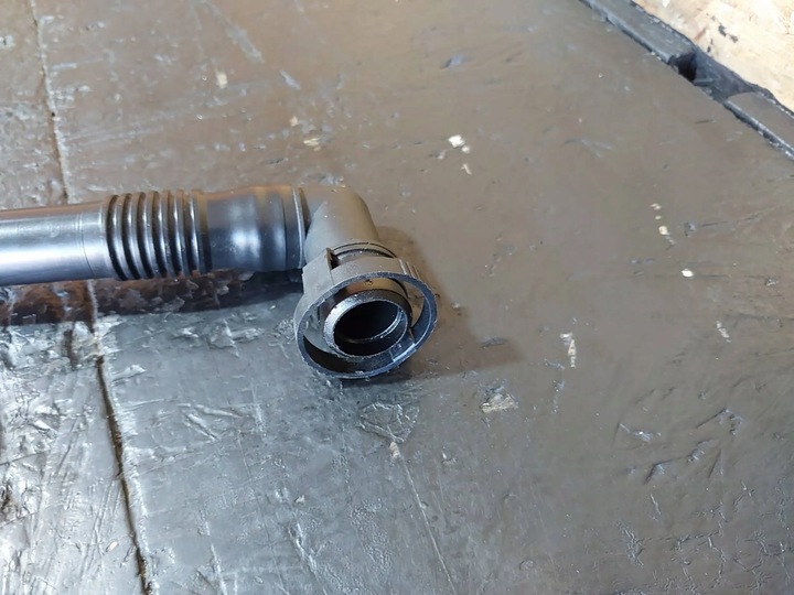 фото №7, Шланг вентиляції коробки колінчастого вала bmw 3 e46 320i m52b20tu 11611432559