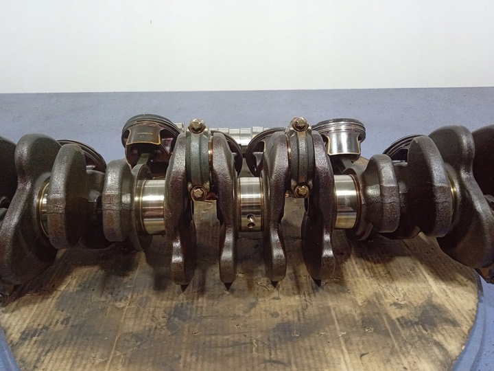 фото №8, Mercedes amg gt 4 door w290 x290 3.0 367km m256 wał колінчастий поршні