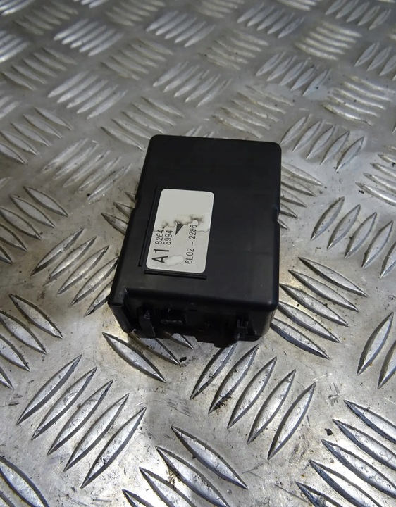 фото №1, Toyota c-hr модуль блок керування коробка запобіжників 82641-47050-a