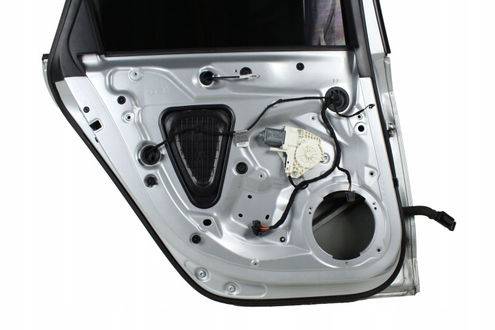 фото №12, Двери левые зад audi a4 b8 рестайлинг 2008-2015 lx7w sedan