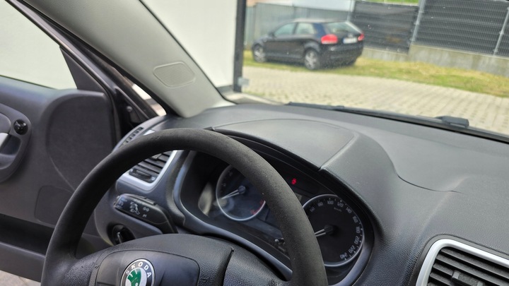 фото №13, Консоль панель skoda praktik fabia 2 ii roomster 2005-2015