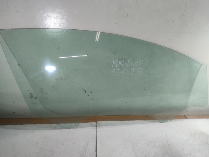 фото №2, Скло двері праві перед ford fiesta mk7 5d