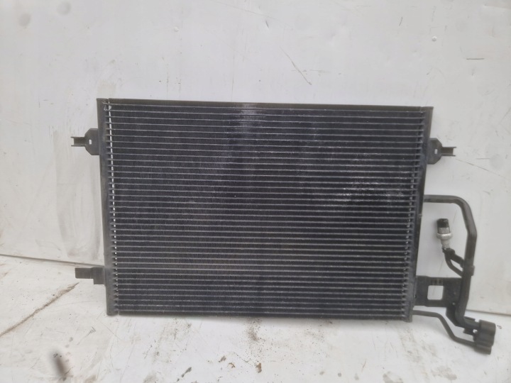 фото №10, Vw passat b5 3b0260401 радиатор кондиционера конденсатор климат