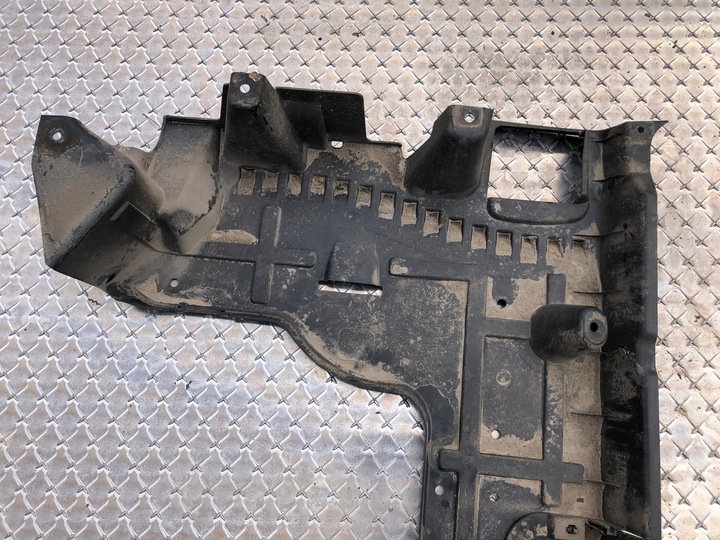 фото №6, Защита шасси vw t6 7la825101b