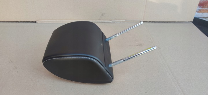 фото №5, Kuga mk1 підголівник перед шкіра лівий правий переднє