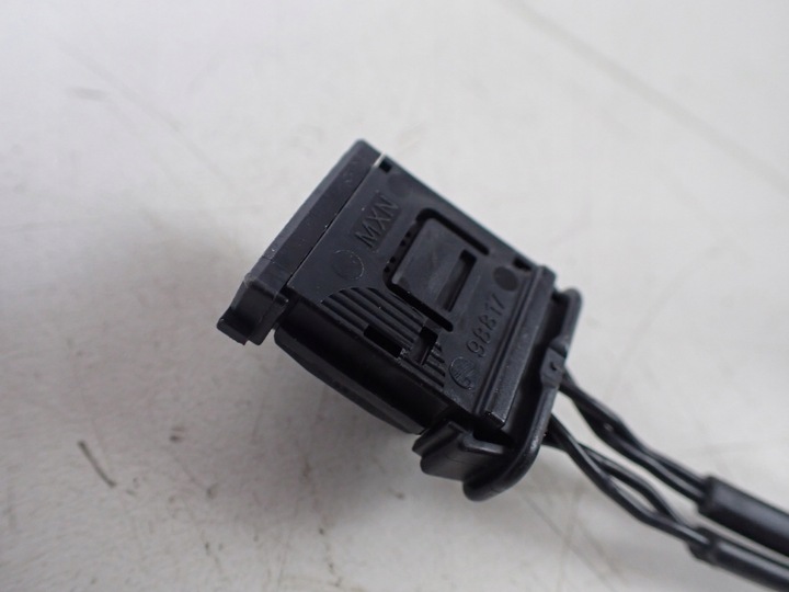 фото №5, Opel crossland застібка ременя зад 39172069