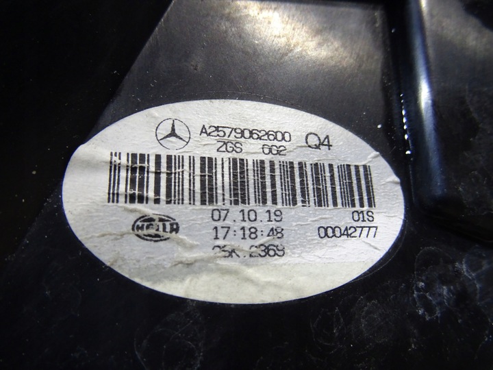 фото №8, Mercedes cls 257 лампа led ліва зад a2579062600