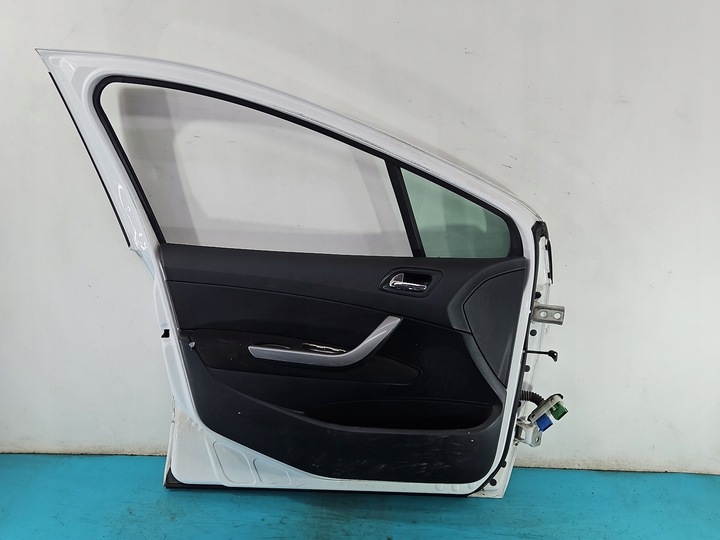 фото №14, Двері перед ліві peugeot 308 i t7 5d білий ewp