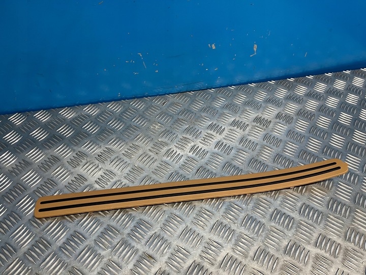 фото №1, Porsche cayenne s i 7l планка пороговая правый перед