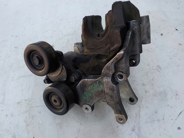 фото №1, Tucson sportage ii 2.0 crdi 140km лапи двигателя