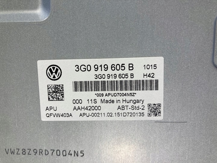 фото №6, Зчитувач дисплей vw golf vii passat b8 3q0035824