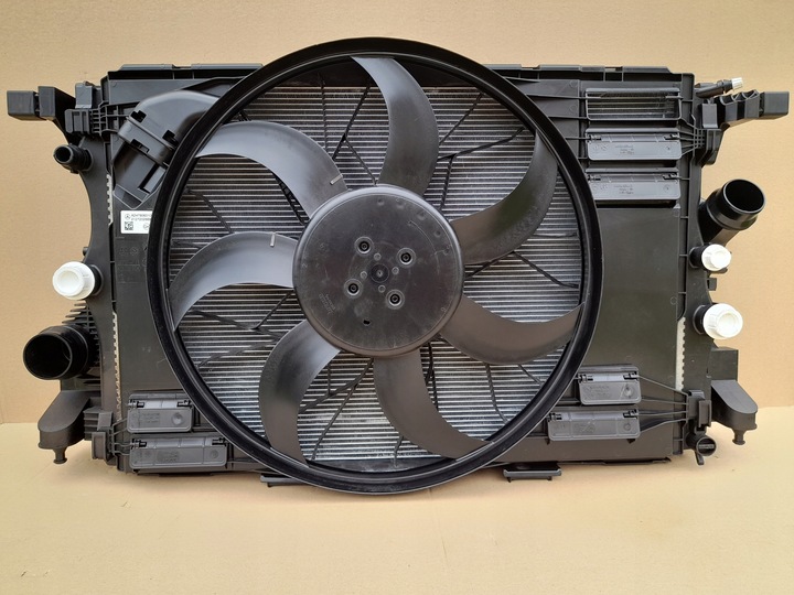 фото №1, Комплект радіатор mercedes cla w118 автомат бензин