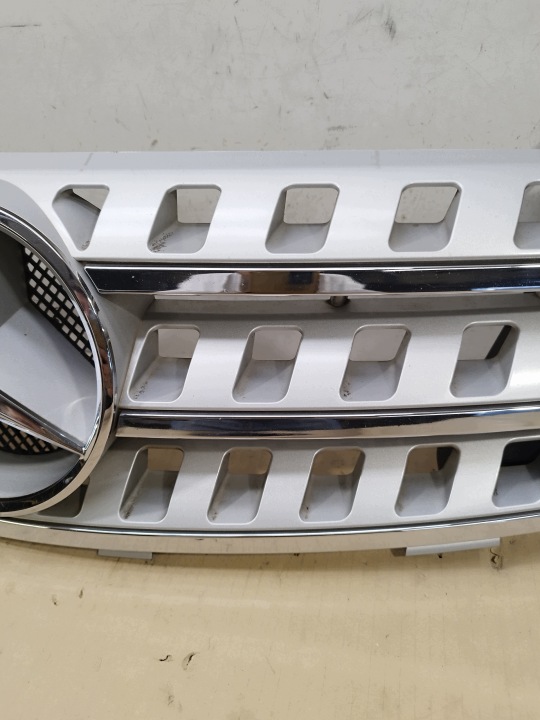 фото №6, Решётка радиатора бампера перед mercedes ml w164 2005-2008 a1648880323