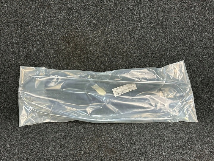 фото №1, Mercedes e класс w213 рестайлинг хром решётка решётка перед a2138883300 новый