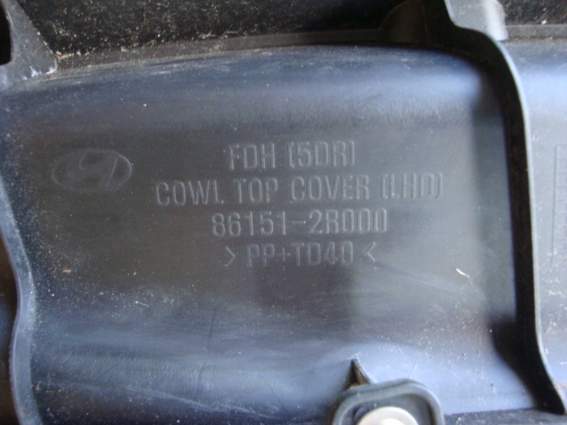 фото №11, Hyundai i30 i панель под лобовым стеклом пластиковый 86151-2r000