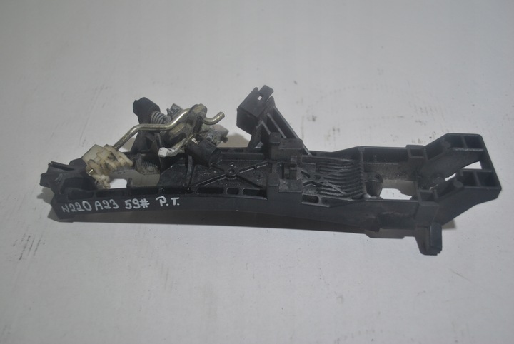 фото №1, Крепление ручка mercedes w220 s класс правые зад