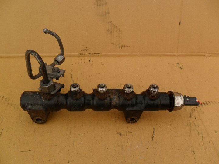 фото №1, Citroen 1,4 tdci hdi планка вприскувальний з датчиком