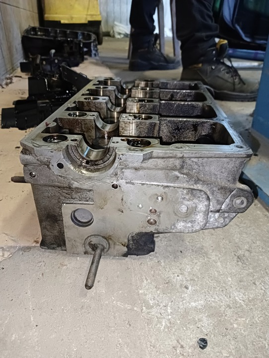фото №8, Головка двигуна vw audi skoda seat 1.9 tdi | 038103373r