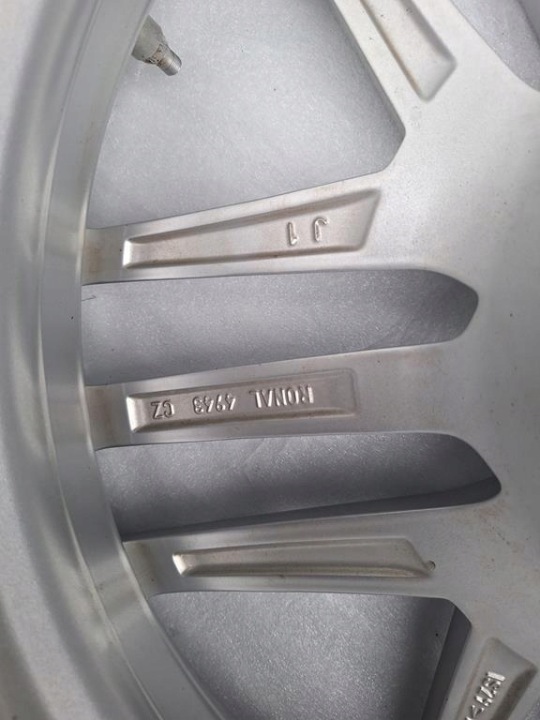 фото №16, Bmw g60 g61 алюминиевый диск individual 19" супер состояние проверенная