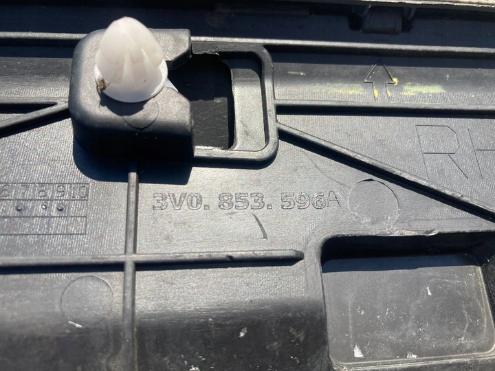 фото №8, Skoda superb b8 3v планка двері правий зад 3v0853596a 3v0853596