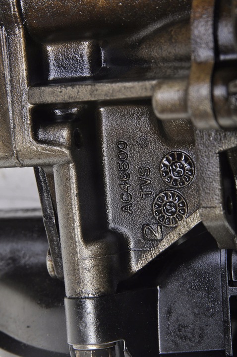 фото №6, Bmw e87 2.0 d насос масла масляная 7798014