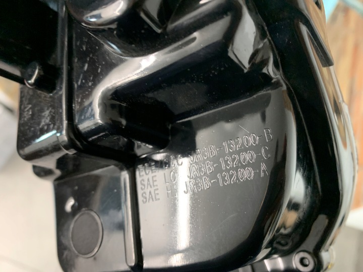 фото №10, Поворотник галоген led правое ford mustang vi 2018-2023 рестайлинг jr3b-13200-b