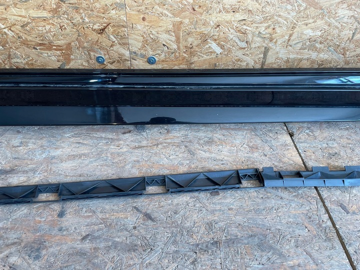 фото №3, Mercedes gls w167 x167 amg права планка порогова поріг