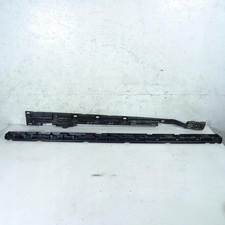 фото №1, Bmw 7 f02 ковзун планки порогової лівий 7187101