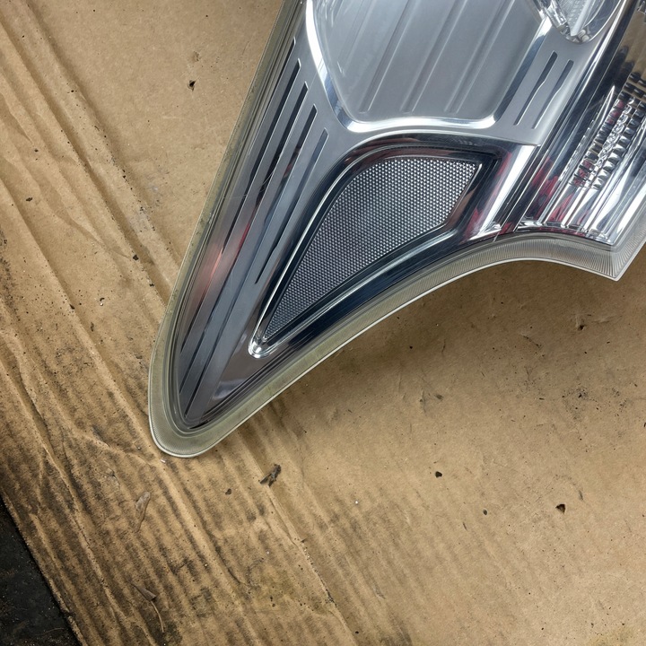 фото №8, Mitsubishi outlander iii 3 led 13-16 лампа задня ліва оригінал