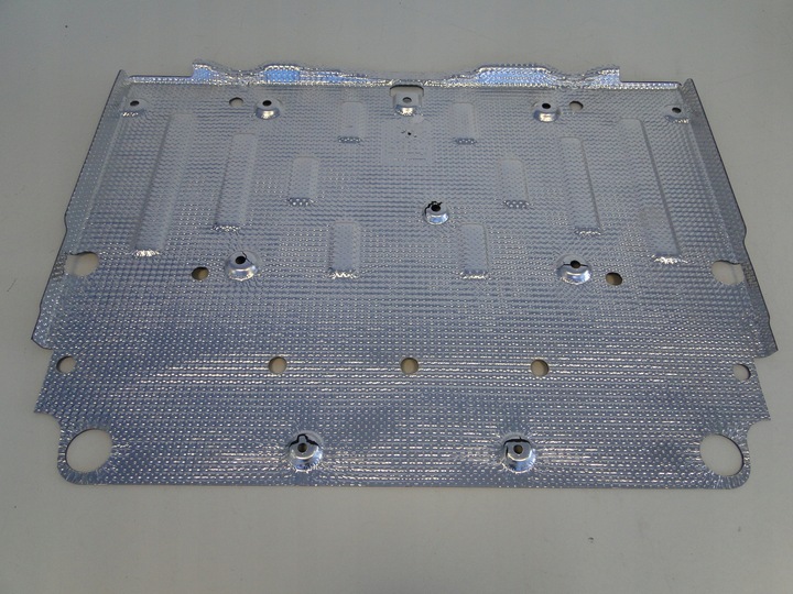 фото №6, Mercedes защита шасси термическая задняя a1906840500 amg gt 190 c190