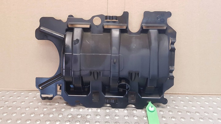 фото №1, Вкладка захист піддон масла 04c103623b vw golf vii t-cross audi a1 1.0 tsi