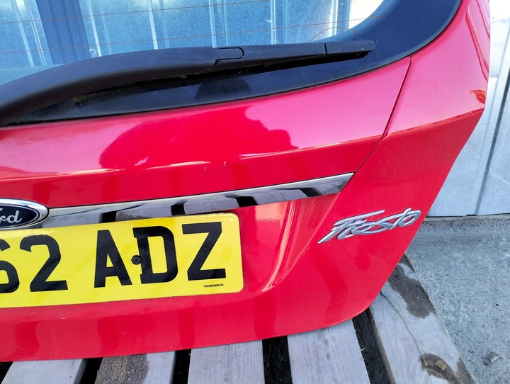 фото №8, Крышка багажника ford fiesta mk7 vii годы 2008-2012 красная 3d 3 дверь