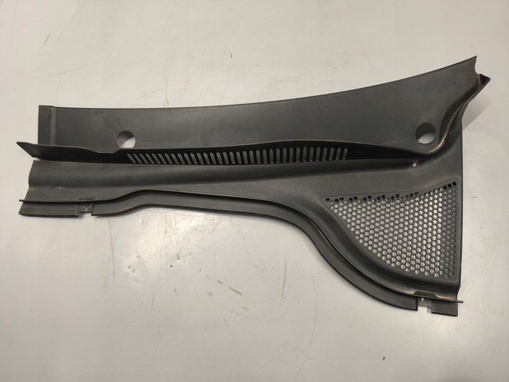 фото №1, Панель под лобовым стеклом левый перед vw passat cc 08-12 1.4 tsi 3c8819403