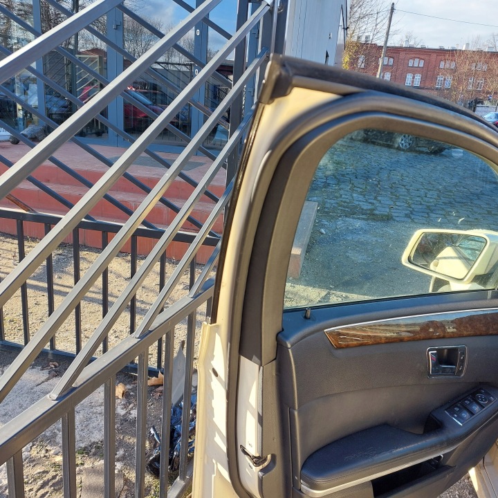 фото №9, Mercedes e-klasa w212 двері ліві передні код фарби c623