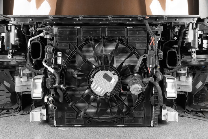 фото №10, Bmw x7 g07 бампер капот лампы laser pas перед радиатор м-пакет 5.0i