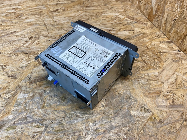 фото №6, Радіо навігація gps навігація екран дисплей vw passat b7 golf vi 3c8035279s