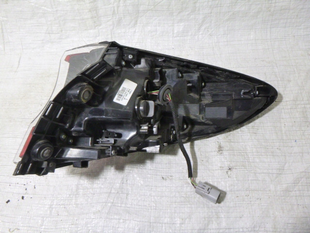 фото №7, Toyota c-hr chr лампа левый зад led