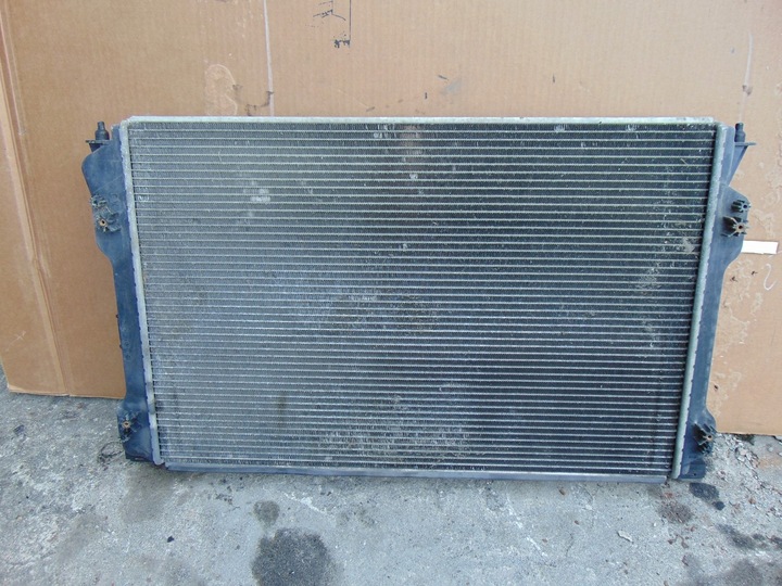 фото №8, Радиаторов воды a6 c6 2.0 tdi 4f0121251q