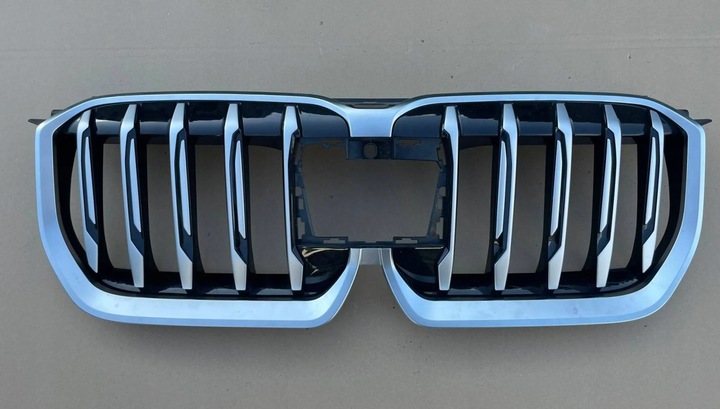 фото №1, Решітка радіатора решітка bmw x1 u11 2023 оригінал