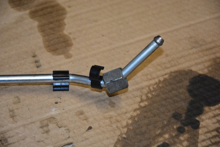 фото №3, Трубка насоса вприскувальної vw touareg 4,2 u309am