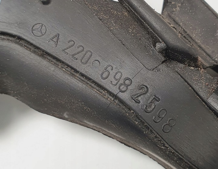 фото №7, Планка стёкла лобовой левая mercedes w220