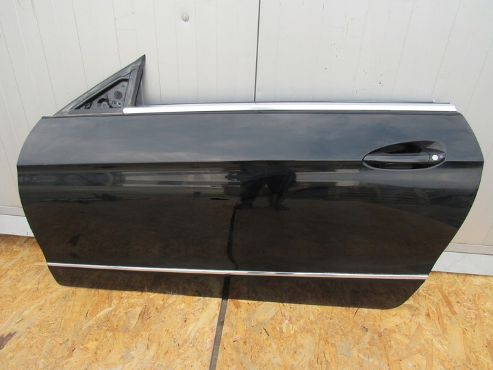 фото №1, Mercedes e w207 двері лівий перед передні 197