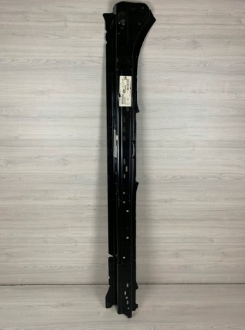 фото №1, Toyota yaris 3 iii порог внутренний правые новый