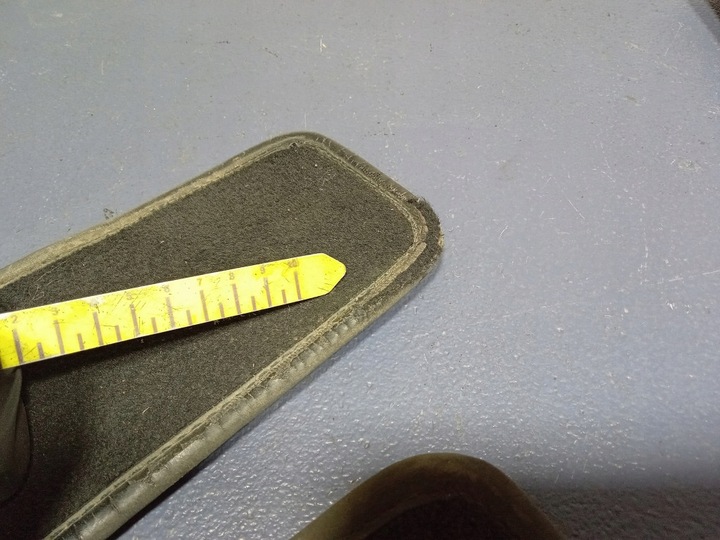 фото №5, Mercedes gle w292 килимки велюрові комплект eu a1666805703