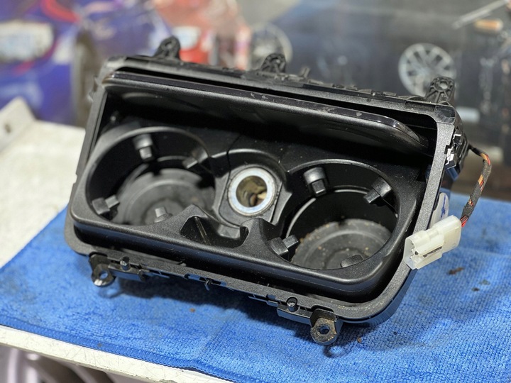 фото №7, Bmw 5 f10 f11 защита держатель na кружки напитки подстаканник туннеля перед 9241714