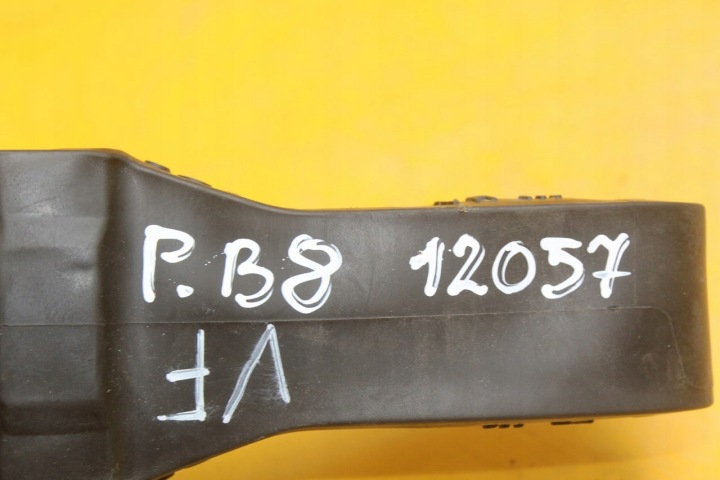 фото №7, Обмежувач двері ліві перед vw passat b8 3g0837267 3g0837249