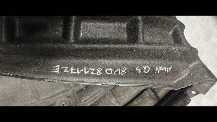 фото №10, Audi q3 подкрылок перед правые 8u0821172e